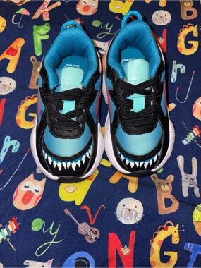 Puma x Hotwheels Monster Trucks Sneakers